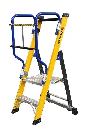 [SMOBYF402] SVELT Moby Fibra GFK-Stehleiter inkl. klappbare Aluminium-Geländer & Doppelverschlussstange (2 stufen 0,50 m 13,7 kg)